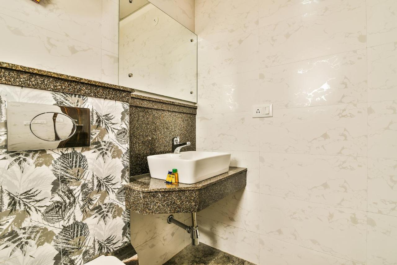 Fabhotel Comfort Dome Sector 45 グルガウン エクステリア 写真
