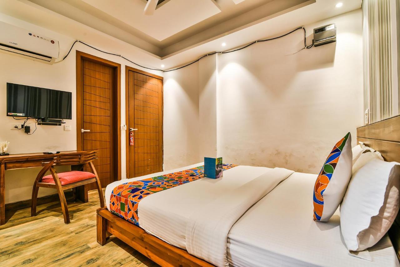 Fabhotel Comfort Dome Sector 45 グルガウン エクステリア 写真
